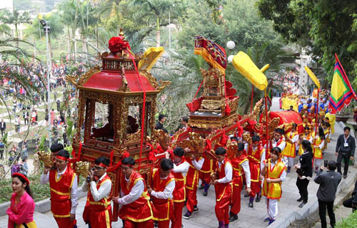 Lễ hội truyền thống: Không tổ chức phần hội, chỉ thực hiện nghi lễ